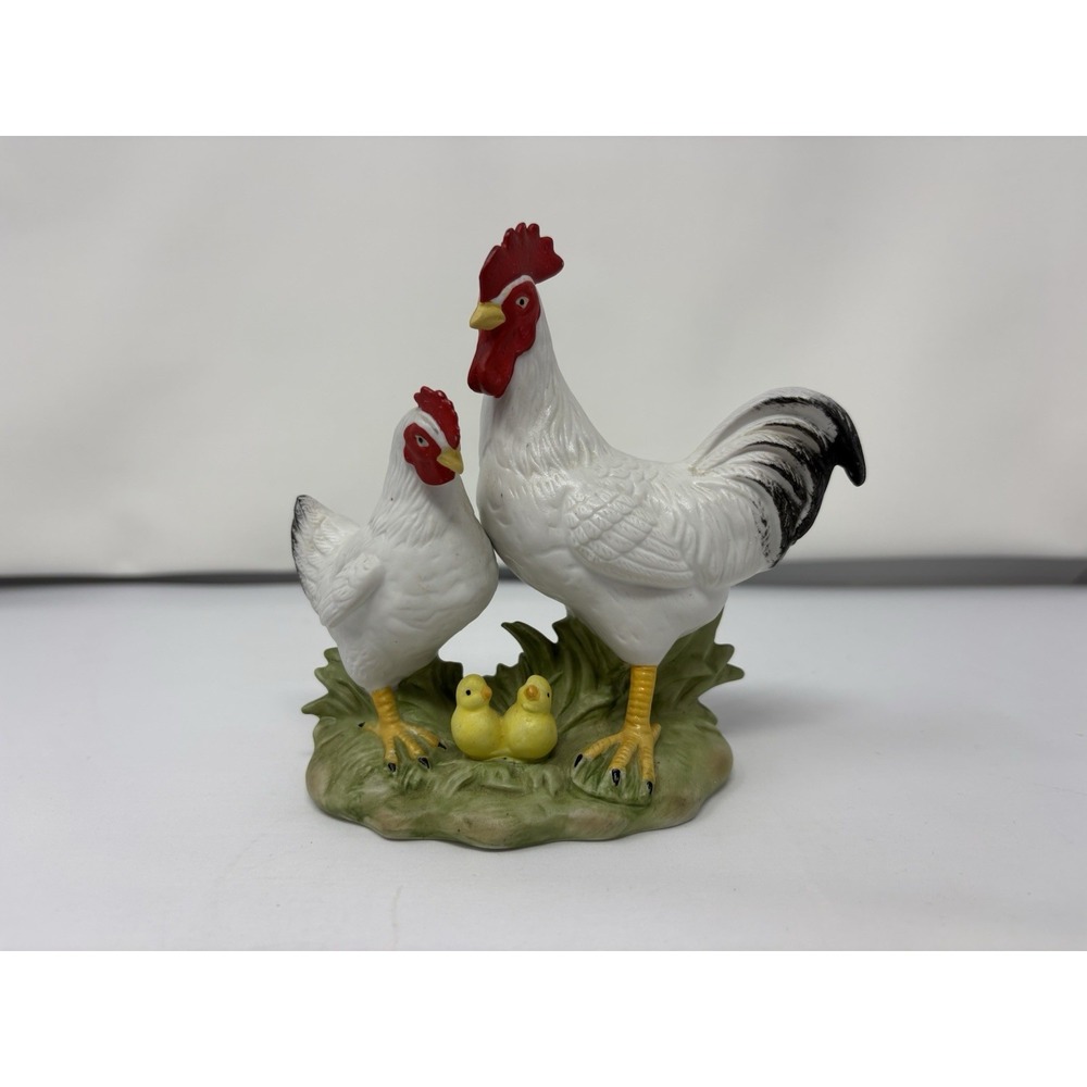 Homco #1458 Rooster And Hen Bisque Porcelain Figurine Farmhouse Cottage Country
